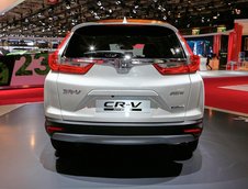 Honda CR-V Hybrid la Paris