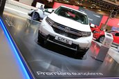 Honda CR-V Hybrid la Paris