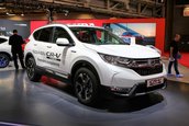 Honda CR-V Hybrid la Paris