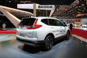 Honda CR-V Hybrid la Paris