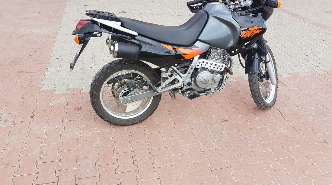 Honda Dominator an 1997