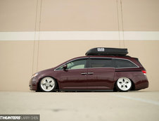 Honda Odyssey by Bisimoto