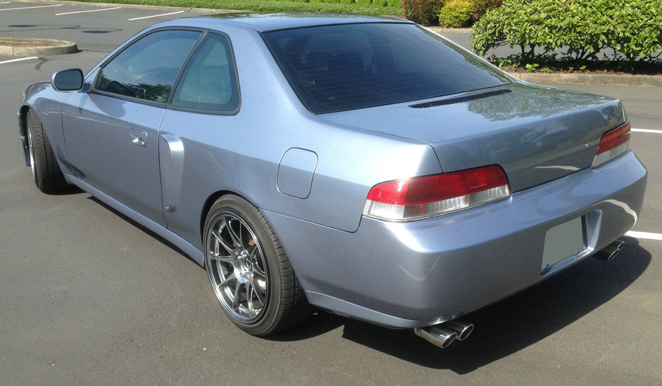 Honda Prelude cu doua motoare