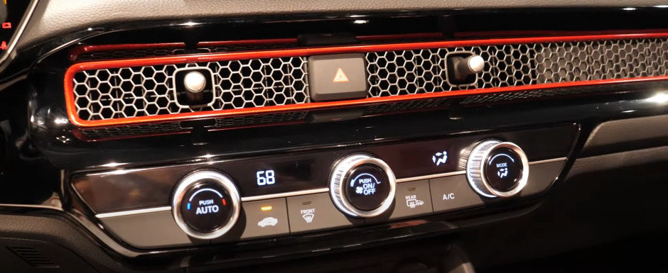 Honda pune capat asteptarii si lanseaza deja prima versiune sport a noului Civic. Cum arata in realitate Honda pune capat asteptarii si lanseaza deja prima versiune sport a noului Civic. Cum arata in realitate