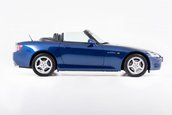 Honda S2000 cu 1.068 km la bord
