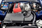 Honda S2000 cu 1.068 km la bord