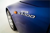 Honda S2000 cu 1.068 km la bord