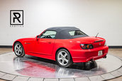 Honda S2000 cu 1.322 de kilometri la bord