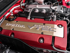 Honda S2000 cu 1.322 de kilometri la bord