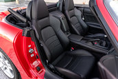 Honda S2000 cu 1.322 de kilometri la bord