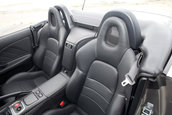 Honda S2000 cu 1.464 km la bord