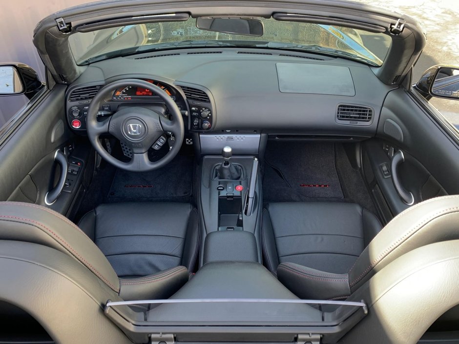 Honda S2000 cu 146 KM in bord