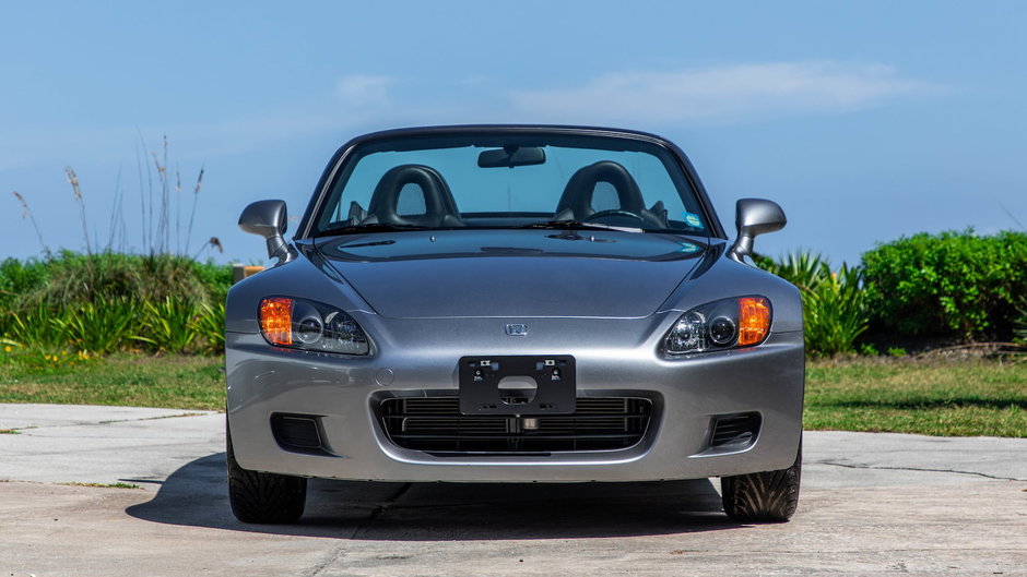 Honda S2000 cu 34 de mile