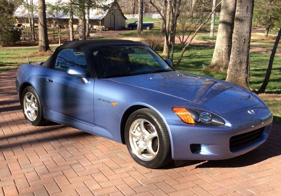 Honda S2000 cu 39.750 km la bord