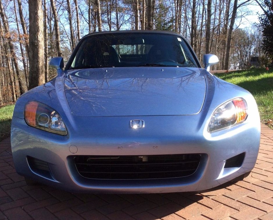 Honda S2000 cu 39.750 km la bord