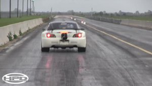 Honda S2000 Wheelie 1