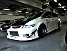 Honda tuning: japonezul Takero-San modifica modelul VAN-ul de familie Odissey
