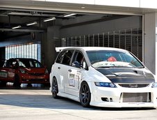 Honda tuning: japonezul Takero-San modifica modelul VAN-ul de familie Odissey