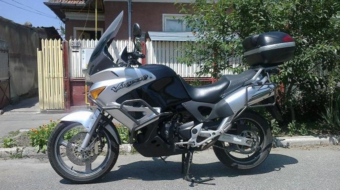 Honda Varadero XL1000V Injectie PGM Fi