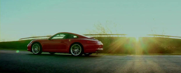 HOT: Noul Porsche 911 isi destainuie secretele intr-un video incitant