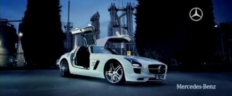 Hot Promo: Mercedes SLS AMG distruge linistea orasului