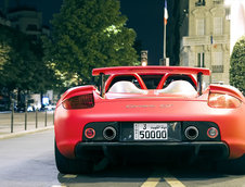 Hot sau nu? Carrera GT in rosu mat...