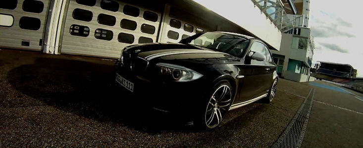 HOT VIDEO: Noul BMW 1M Coupe accelereaza pana la 309 km/h, ne ofera o portie modesta de drifturi