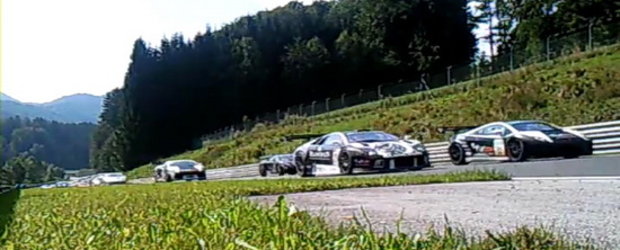 Hot Video: Taurii iau cu asalt circuitul de la Salzburgring!