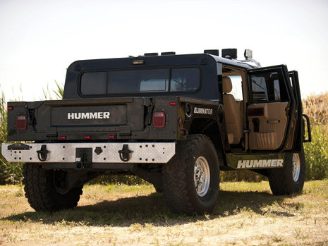 Hummer H1 detinut de Tupac Shakur