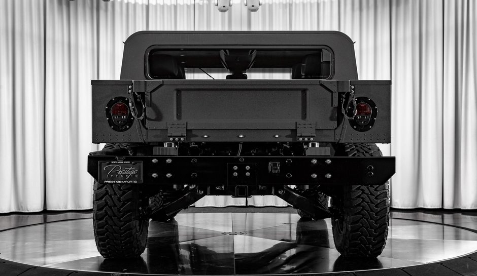 Hummer H1 Launch Edition Mil-Spec