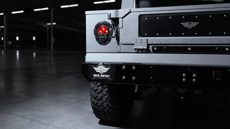 Hummer H1 Mil-Spec Automotive