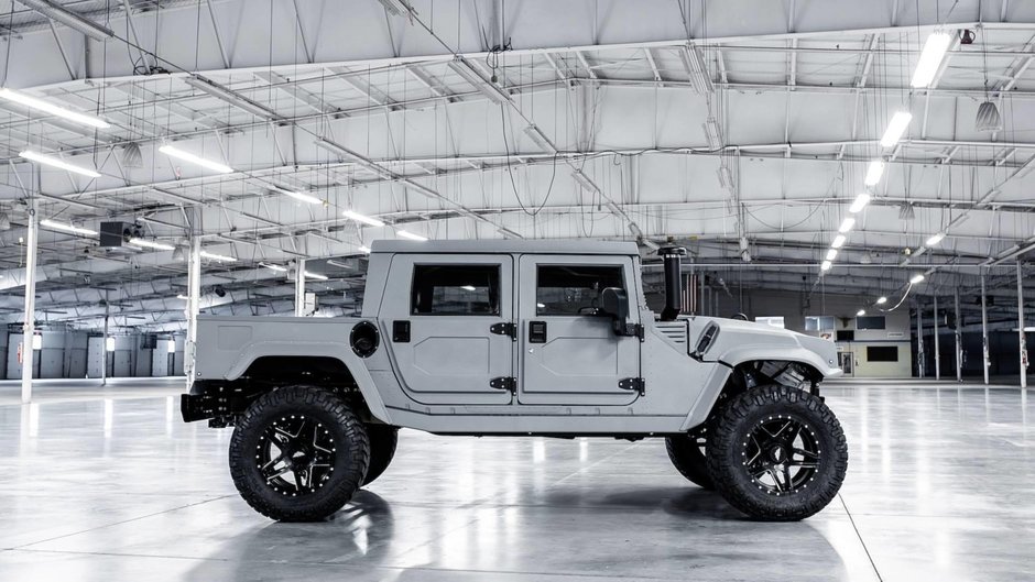 Hummer H1 Mil-Spec Automotive