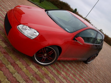 Hunting Season is ON : VW Golf V by Alex Hunting Season is ON : VW Golf V by Alex