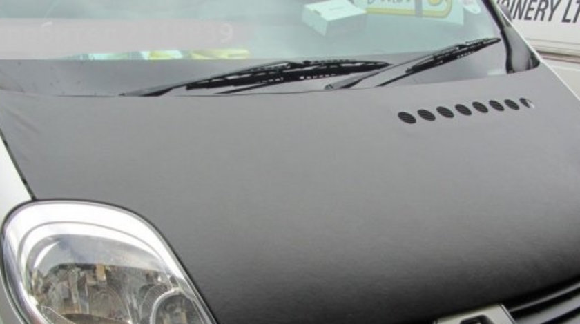 Husa capota Renault Trafic 2002-2014 neinscriptionata