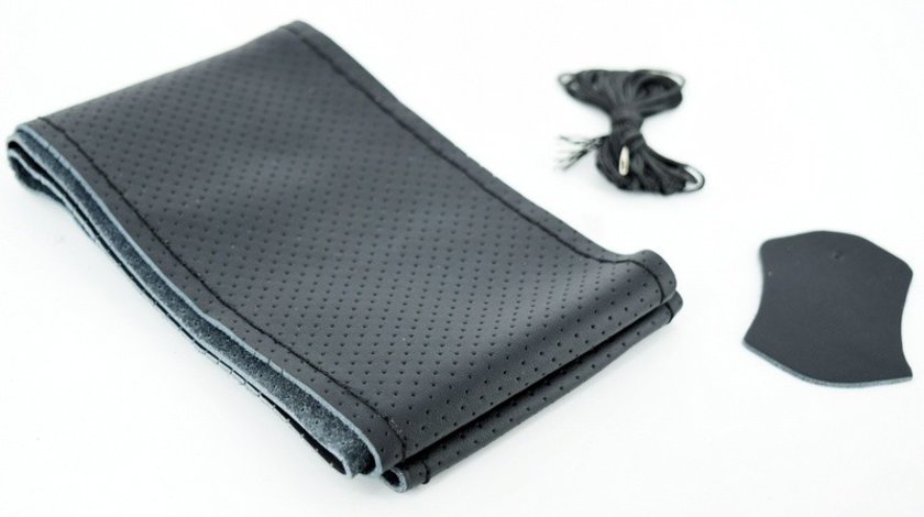 Husa volan LUXA027 piele cu gaurele marime: L + ac si ata. Culoare: negru VistaCar