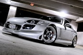 Huy Nguyen's Honda S2000