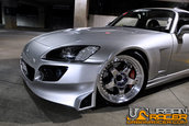 Huy Nguyen's Honda S2000