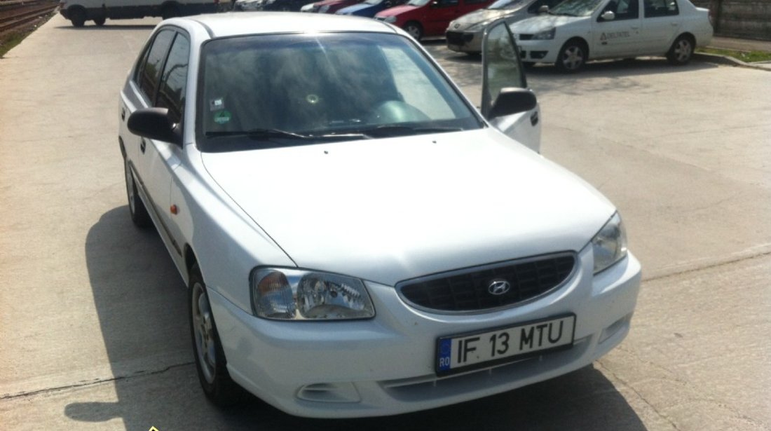 Hyundai Accent 1 3