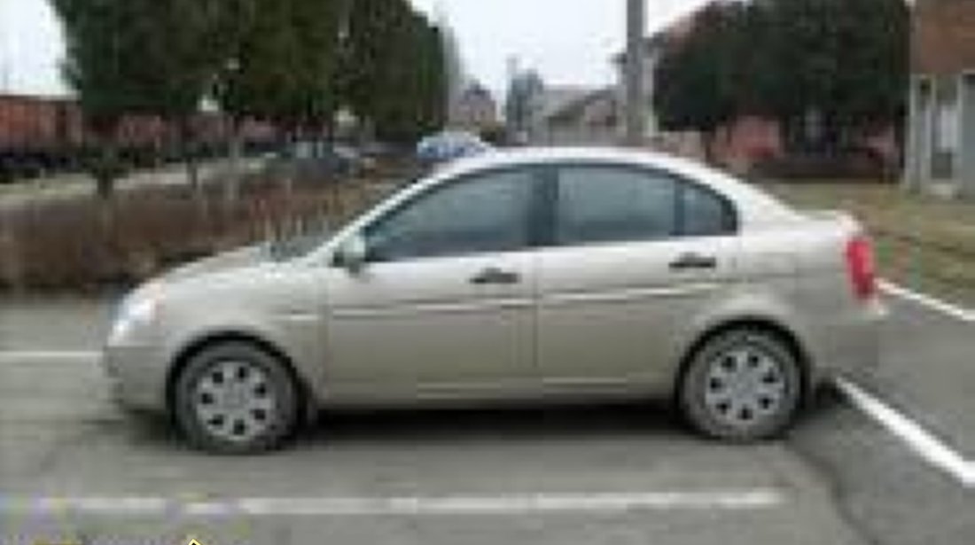 Hyundai Accent 1 5 crdi motorina