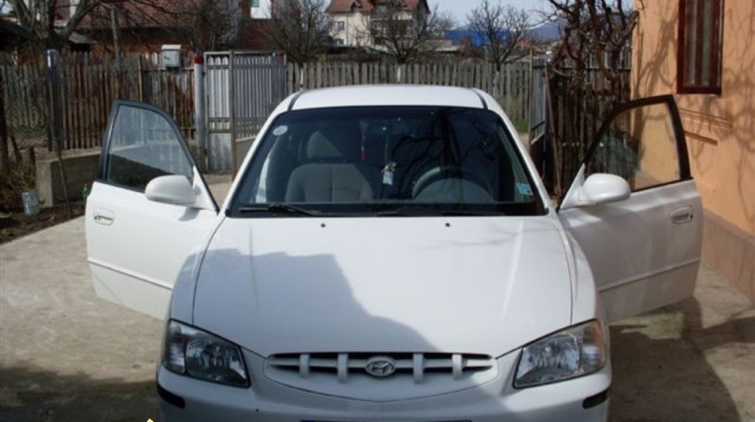 Hyundai Accent 1341 2001