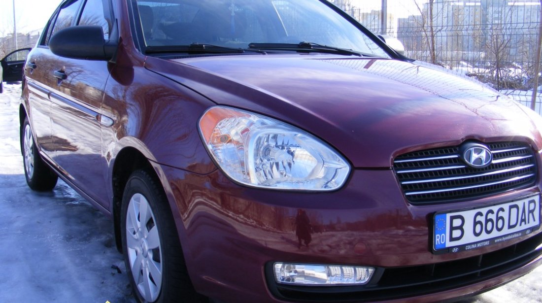 Hyundai Accent MCI