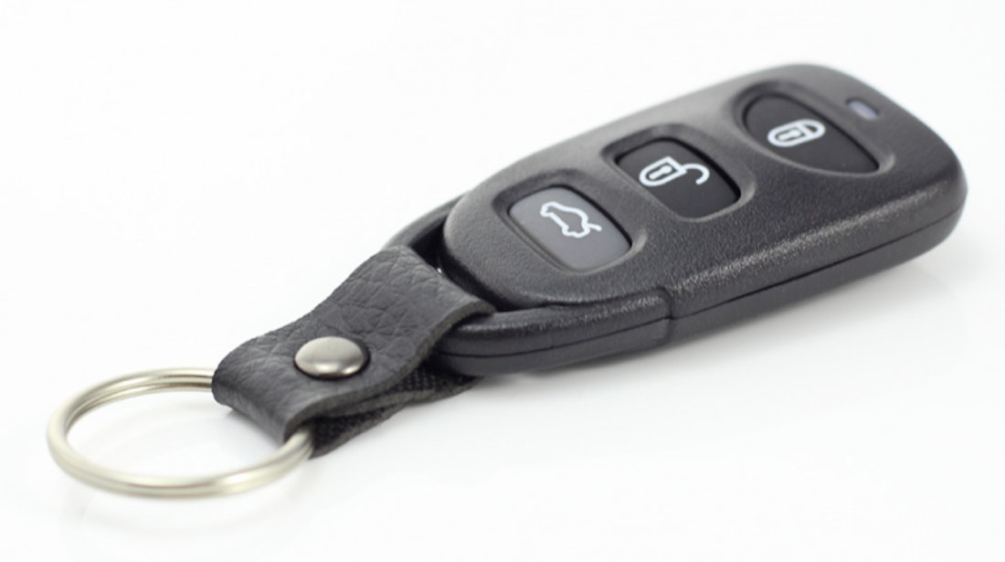 Hyundai - Carcasa cheie 3 butoane CC138