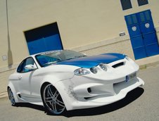 Hyundai Coupe by Manolo