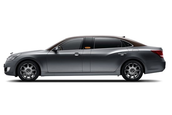 Hyundai Equus by Hermes