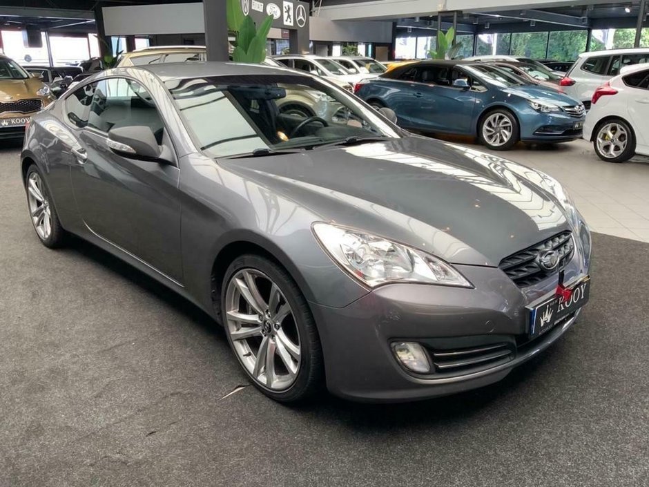 Hyundai Genesis Coupe de vanzare