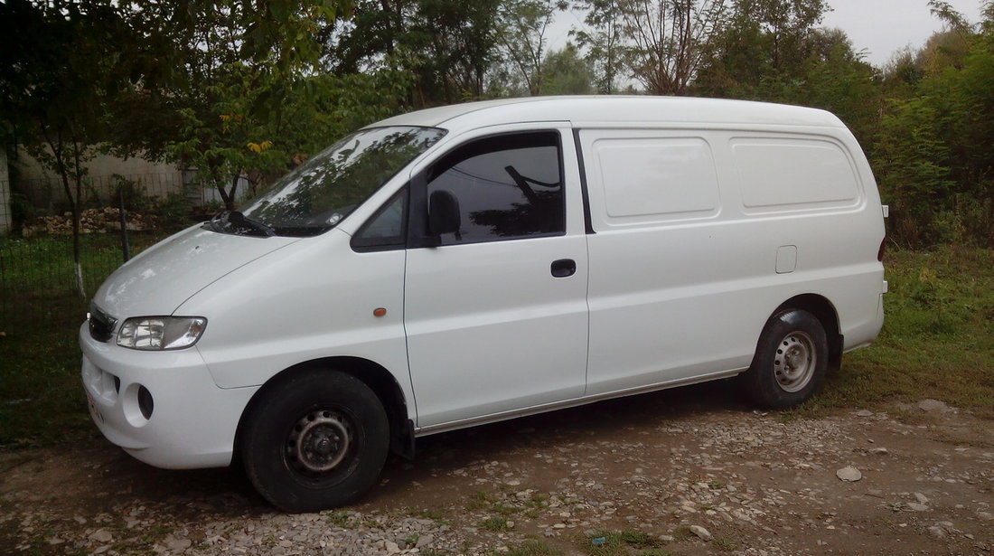 Hyundai H-1 2500 2003