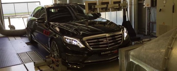 Ia o scurta pauza si aseaza-te bine pe scaun. Brabus te invita la o sesiune dyno cu un Mercedes S-Class de 900 CP.