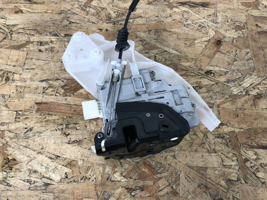Iala broasca dreapta spate VW passat B7 combi 2011 (3C4839016A)