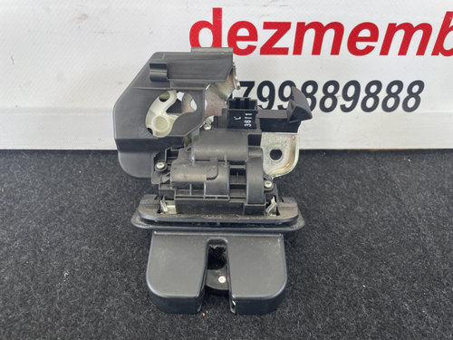 Iala broasca haion Audi A3 8P 1.6 TDi DSG Automat Facelift sedan 2012 (8P4827520B)