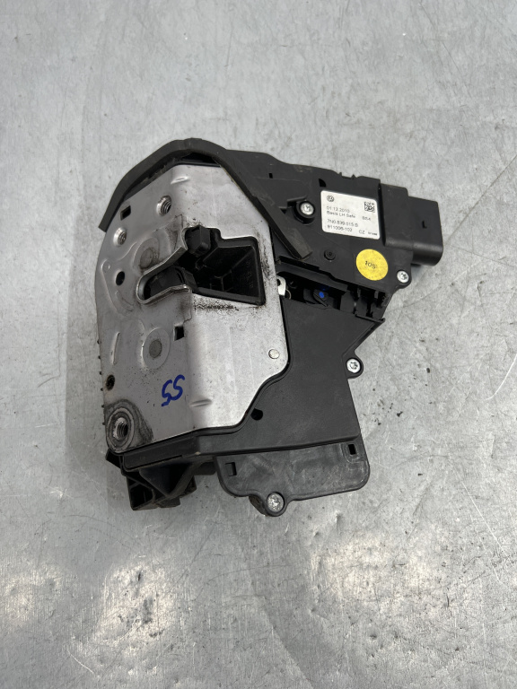 Iala broasca usa stanga spate VW Sharan 7N sedan 2011 (7N0839015B)